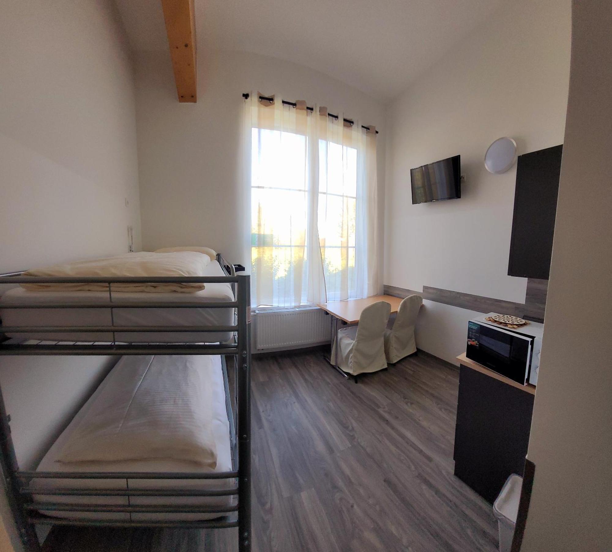 Drei Baeren Inn Aichach Dış mekan fotoğraf